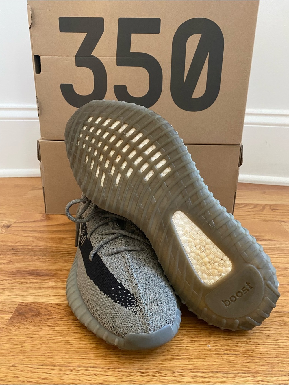 adidas Yeezy Boost 350 V2 'Granite' - Picture 3 of 4